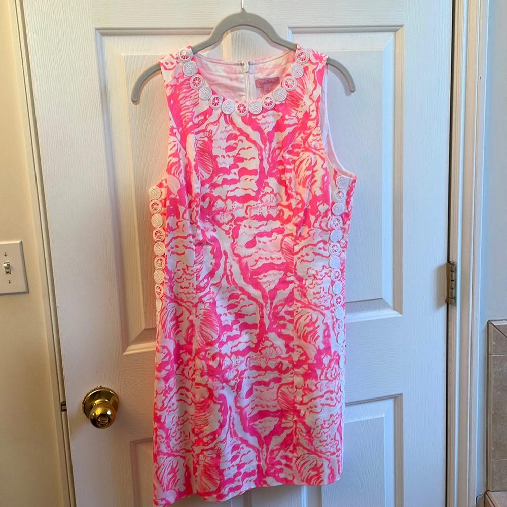 Lilly Pulitzer Size 6 Shift Dress